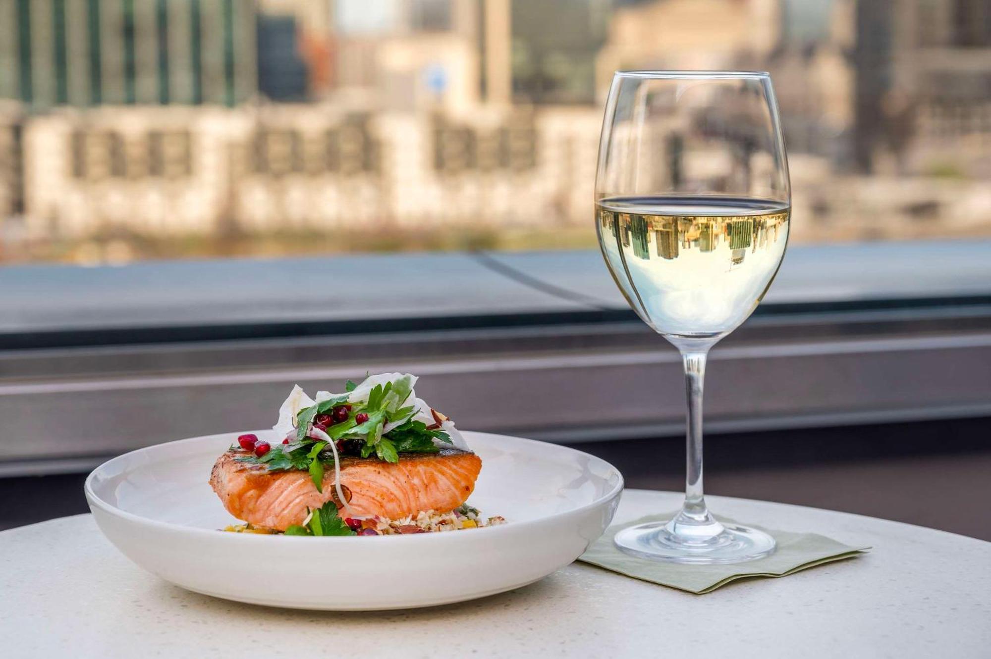 Cambria Hotel Nashville Midtown エクステリア 写真